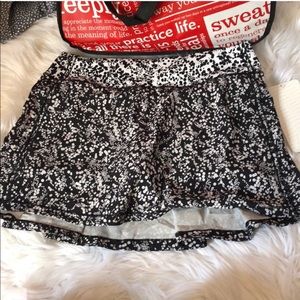 Lululemon NWT Chirasu Pace Rival Skirt